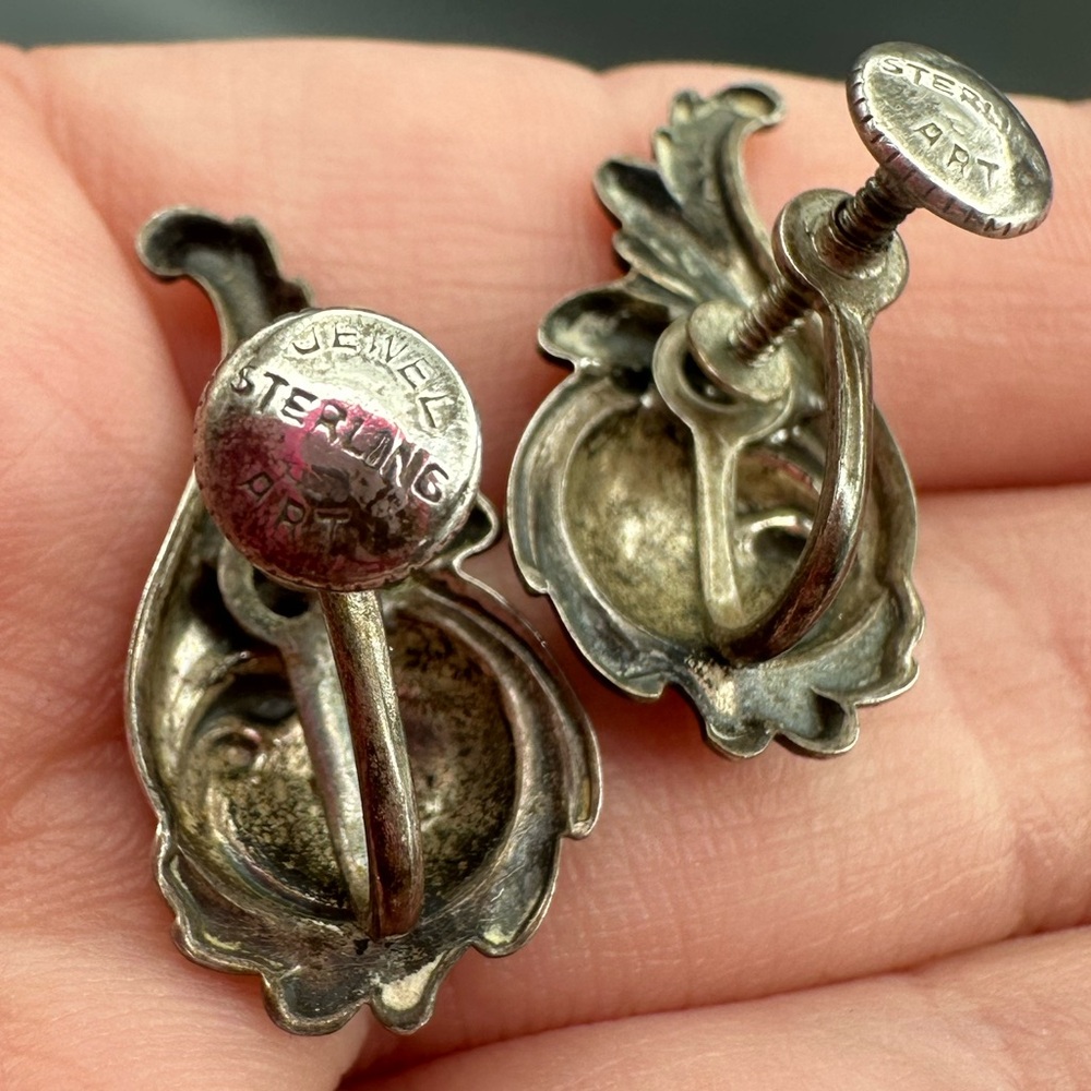 VTG Jewel Art Sterling Screw Back Earrings - Picture 8 of 8